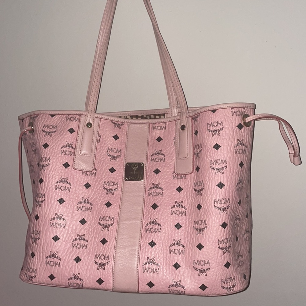 MCM Liz Medium Tote Powder Pink